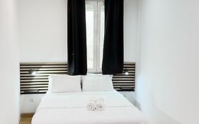 Apartamentos Day Madrid CORREDERA Centro Gran Via Sol Malasaña